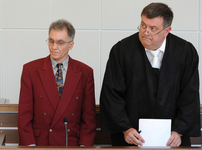 娘2人と息子1人に20年間性的虐待、ドイツの男に禁固14年6月