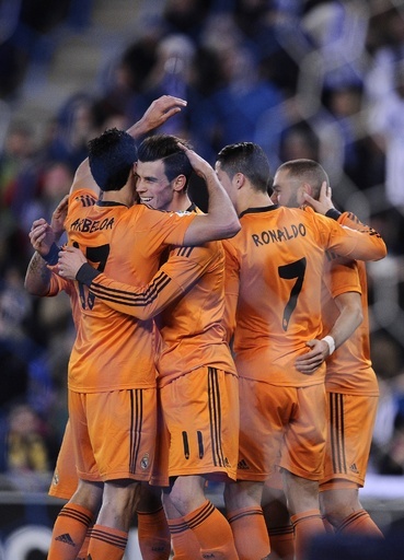 レアル、ベンゼマの決勝点で先勝 スペイン国王杯