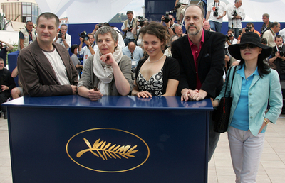 ＜第60回カンヌ国際映画祭＞「ある視点」部門 審査員勢がフォトコールに登場 - フランス