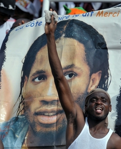 ドログバ 「選手は事故を知らなかった」