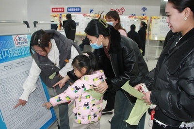 中国・青島で「母親向け」の雇用を拡大