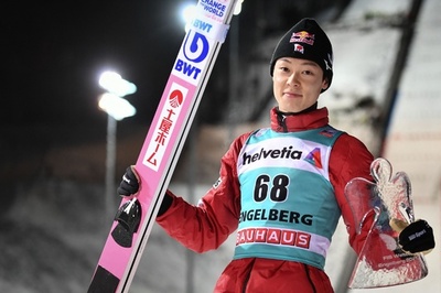 小林陵侑が今季3勝目 スキージャンプW杯