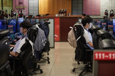 中国のネットユーザー規模11.25億人に インターネット普及率は80%超に