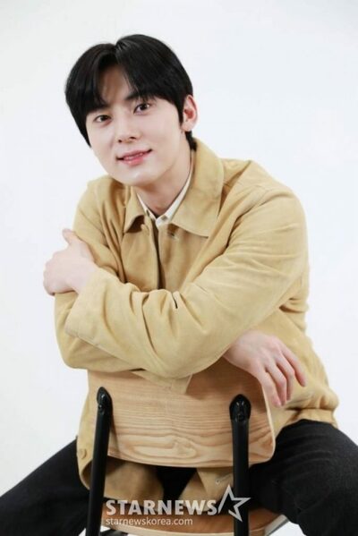 ファン・ミンヒョンの事務所、非公開スケジュールに無断訪問を警告…「ファンクラブ資格剥奪」