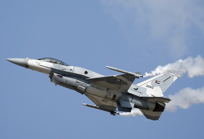 UAEがヨルダンにF16飛行隊を派遣、イスラム国空爆を支援