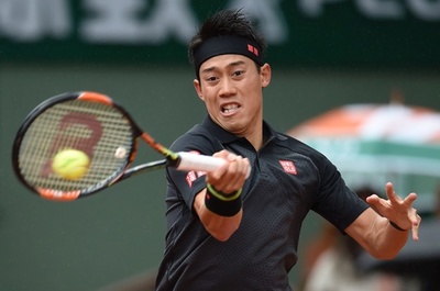 錦織の初戦は雨天中断、第3セットから再開へ 全仏OP