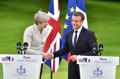 仏独、英EU残留へ「ドアは開かれている」