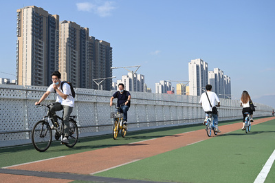 中国で、あえて「低速交通」 自転車利用で渋滞緩和、脱炭素