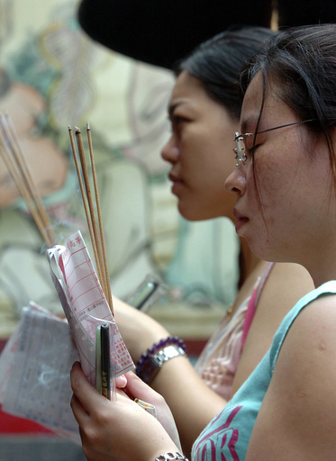 台湾の出生率低迷、21年までに大学60校閉鎖も