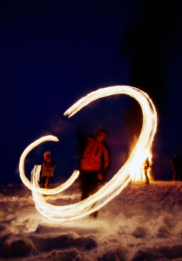 悪霊を火で追い払う東方正教会の行事、ブルガリア