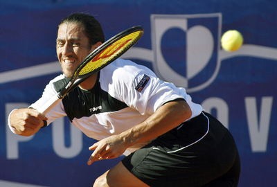 カニャス イダルゴ退け準決勝へ