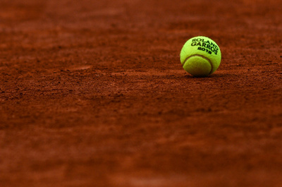 全仏OP出場選手は「例外なく」指定ホテルに宿泊