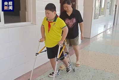 12歳の脳性まひ少年が科学分野の全国コンクールで1等賞獲得 中国