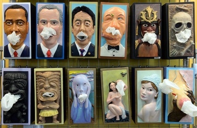 あの人もこの人も口からティッシュ？都内でギフトショー開幕