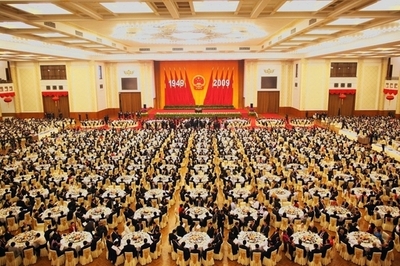 ｢飲食・宴会による浪費は犯罪に｣、中国議員が法案提出