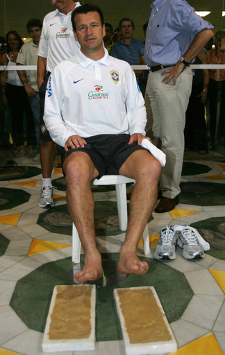 ドゥンガ監督 マラカナン･スタジアムの「ウォーク・オブ・フェイム」入り