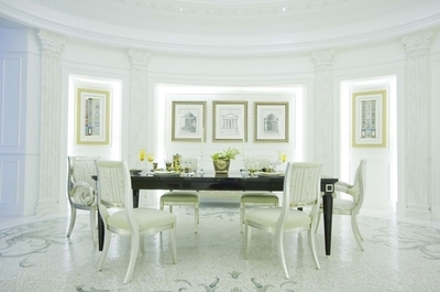 「パラッツォ ヴェルサーチ ドバイ」のモデルルームを公開