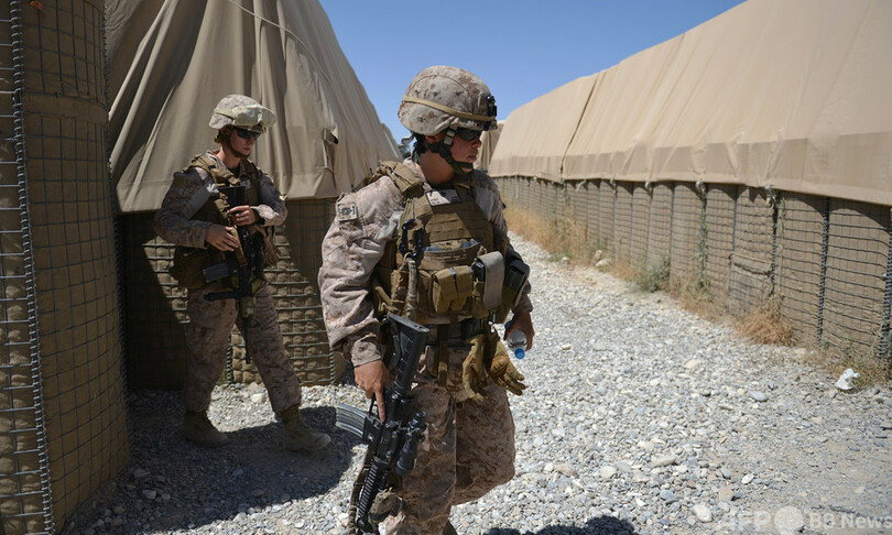 ポニーテールや編み込みもOK、米軍女性兵士の服装規定緩和へ