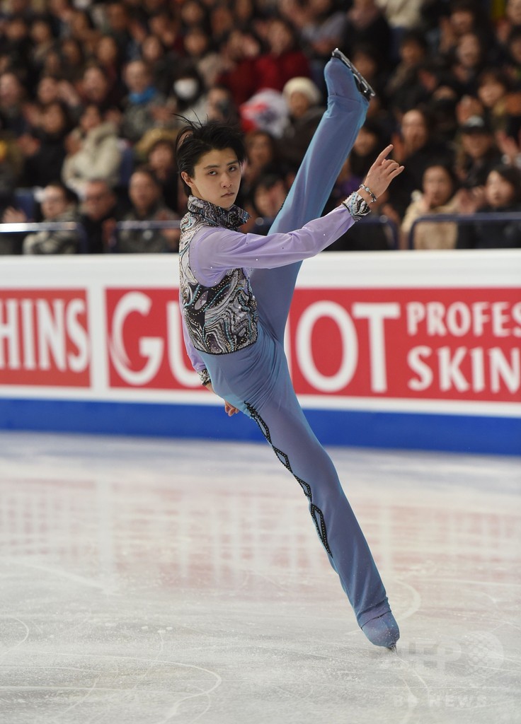 宇野が男子SP2位発進、羽生は5位 世界フィギュア