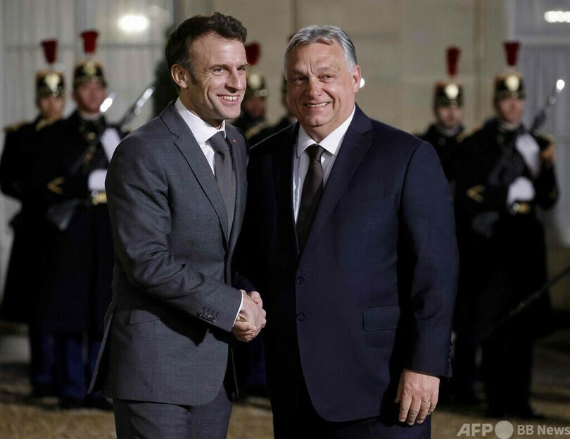 仏大統領、ハンガリー首相と夕食 欧州の「結束」強調