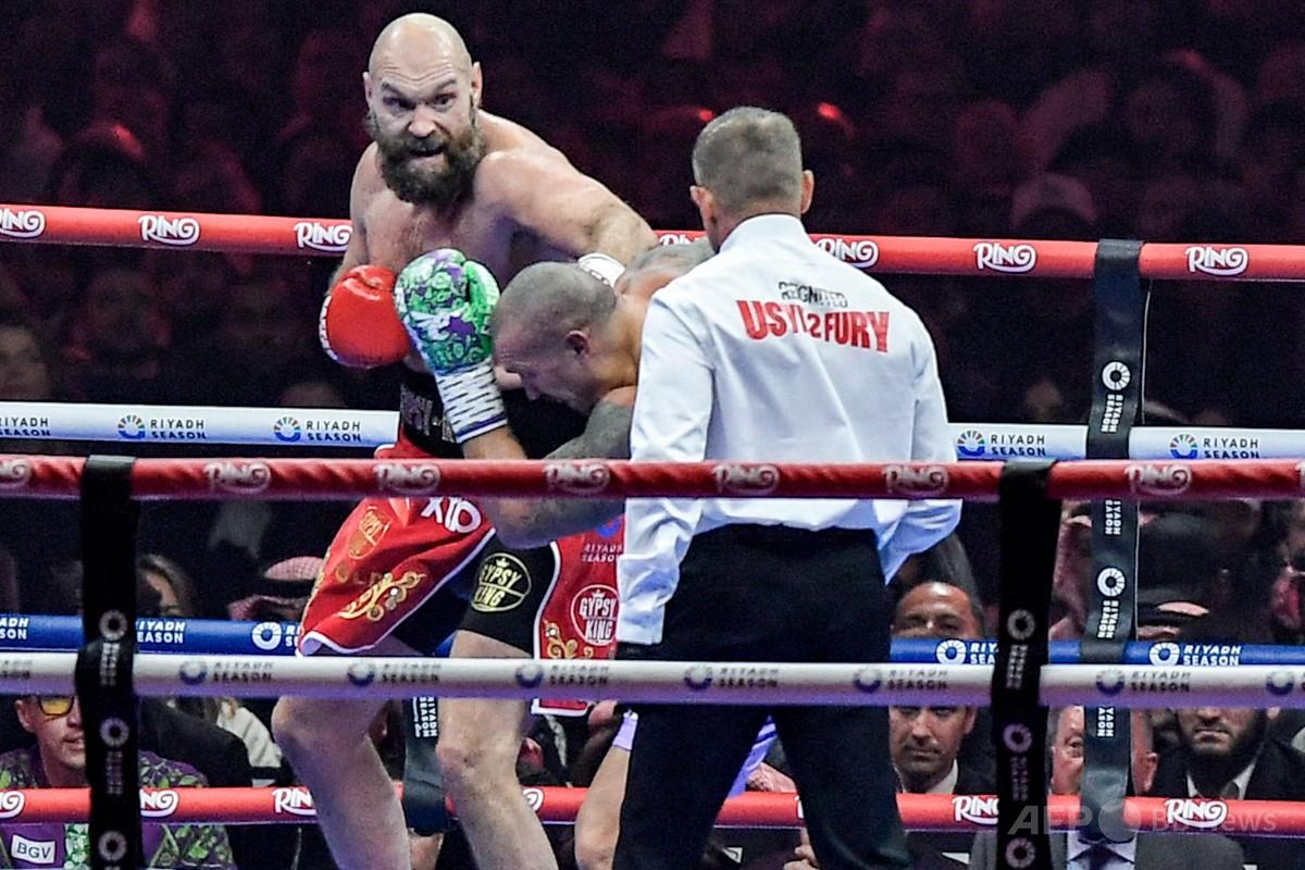 フューリーが再び引退表明 ボクシング元ヘビー級王者 写真4枚