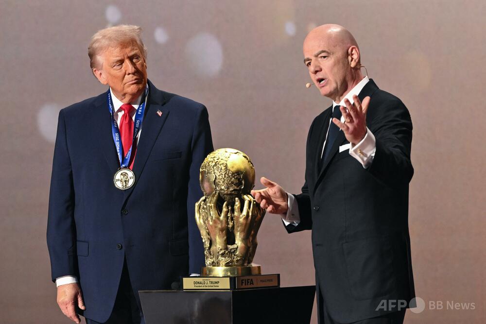 トランプ氏へのFIFA平和賞、欧州議員50人がインファンティーノ会長の調査を要請