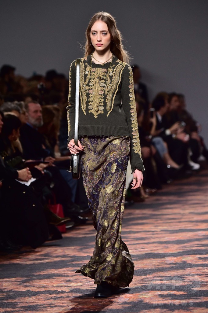 「エトロ」16/17年秋冬コレクション