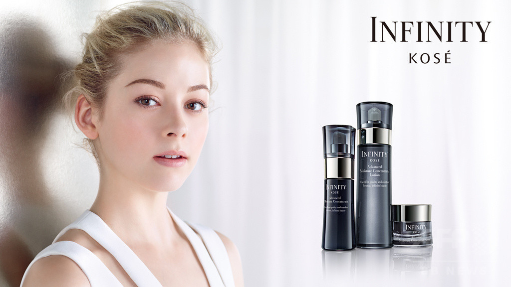 「コーセー インフィニティ」のブランドミューズにグレイシー・ゴールド就任