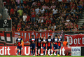 サッカー欧州チャンピオンズリーグ2013-14（UEFA Champions League 2013-14）は17日、 グループリーグ第1節の試合が各地で行われ、グループCのパリ・サンジェルマン（Paris Saint-Germain、PSG）は4-1でオリンピアコス（Olympiacos）に勝利した。

得点に歓喜するPSGの選手（2013年9月17日撮影)。(c)AFP/ARIS MESSINIS