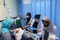 治療を受ける爆発の被害者。フィリピン・ミンダナオ島のマラウィの病院で（2023年12月3日撮影）。(c)Merlyn MANOS / AFP