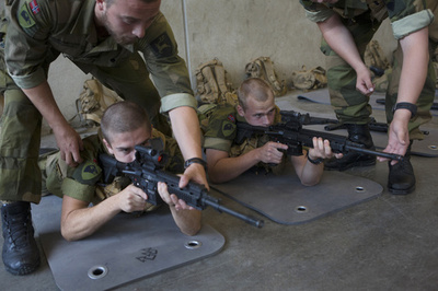 ノルウェー軍、徴集兵の下着を「お下がり」に