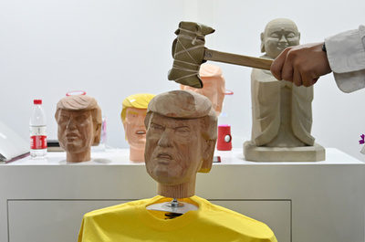 中国見本市で日本企業のブース閉鎖、ストレス解消の「トランプたたき」提供