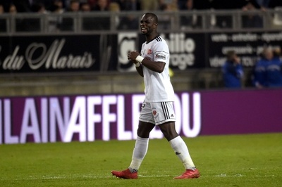 昇格組のアミアン、王者PSGとドローに持ち込み残留決定