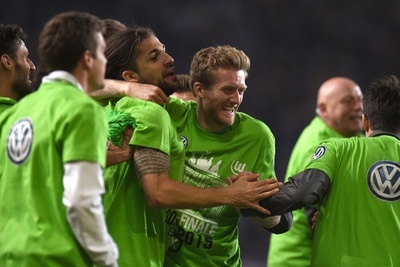 ボルフスブルク、ビーレフェルトの快進撃を止めドイツ杯決勝へ