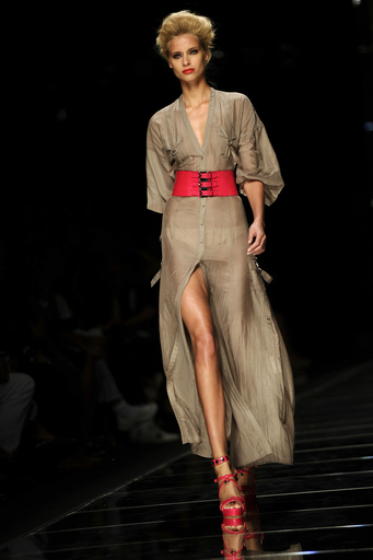 ＜12年春夏ミラノコレクション＞ジョン・リッチモンド