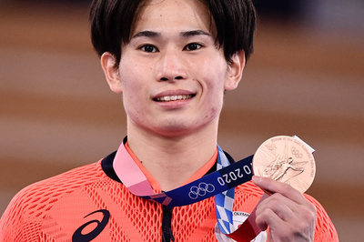 【写真特集】銅メダルを獲得した萱和磨 体操男子種目別あん馬