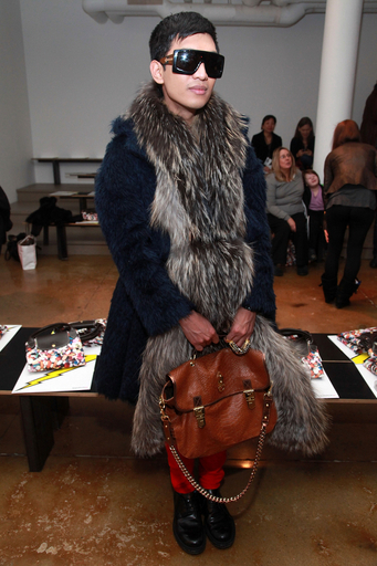 フィリピンから世界へ、ファッションブロガー「ブライアン・ボーイ」