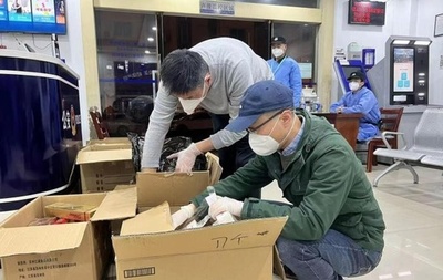 生活必需品をヤミ販売、不当値上げ コロナ禍の上海で不正相次ぐ