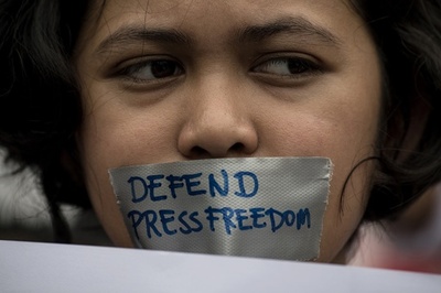 国境なき記者団、米大統領と中ロ政府は報道の自由への脅威と非難