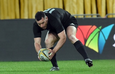 オールブラックスがワラビーズを圧倒、ザ・ラグビーチャンピオンシップが開幕