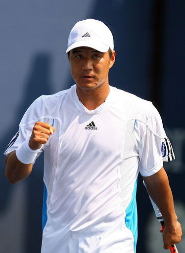 ヒュンタク カニャス降し3回戦に進出