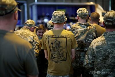 ウクライナ、若年層男性の出国規制を緩和