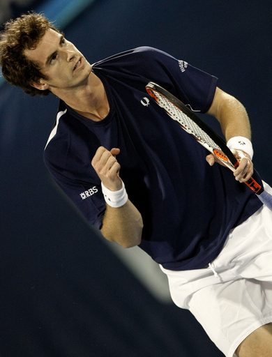 マレー ストレートでクレマンを退け8強入り、ドバイ選手権