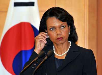 米国務長官が韓国外相と会談、北朝鮮に核放棄求める