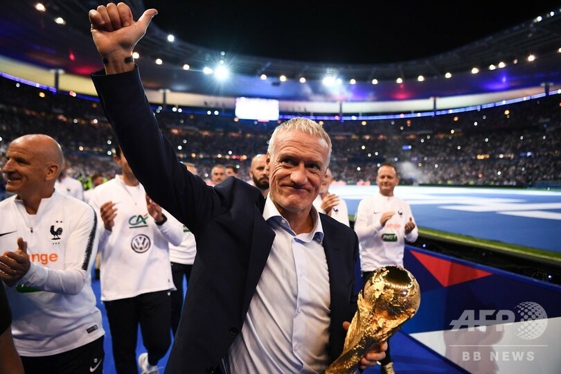 フランスがNL初勝利、試合後にW杯優勝セレモニー