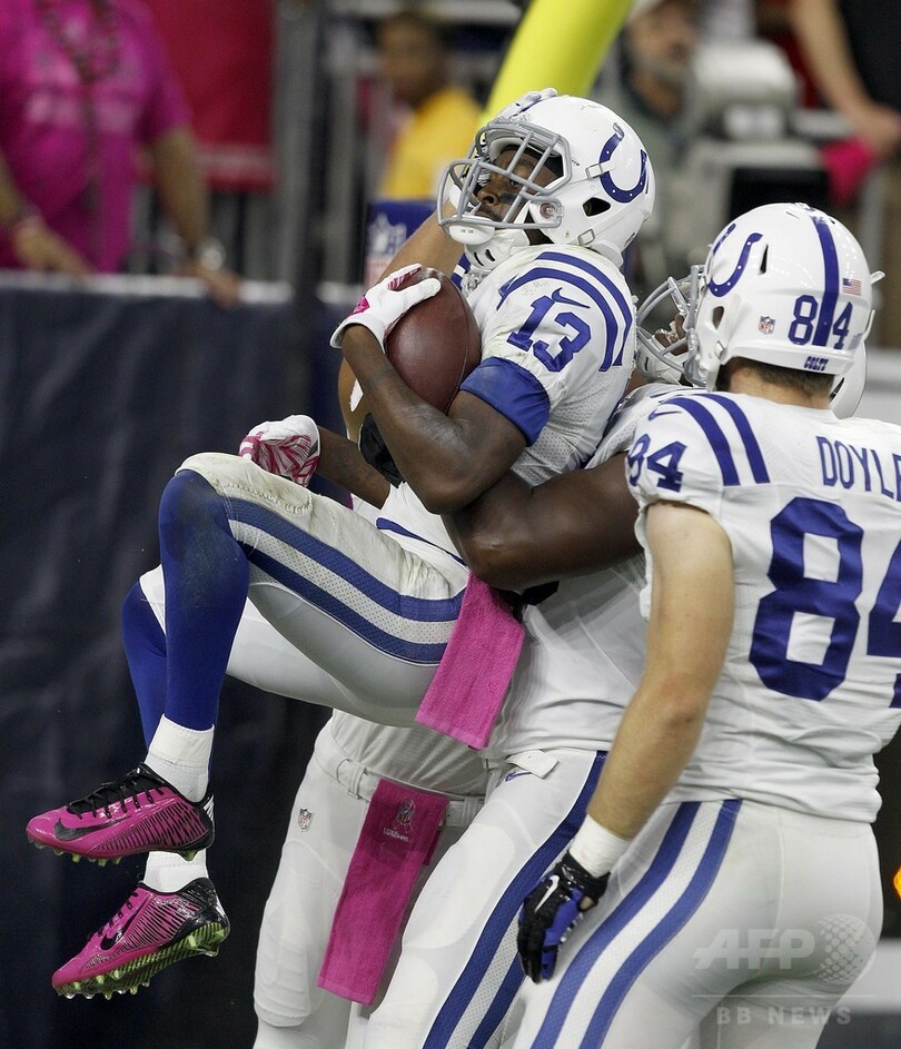 コルツ逃げ切る、地区ライバルのテキサンズに勝利