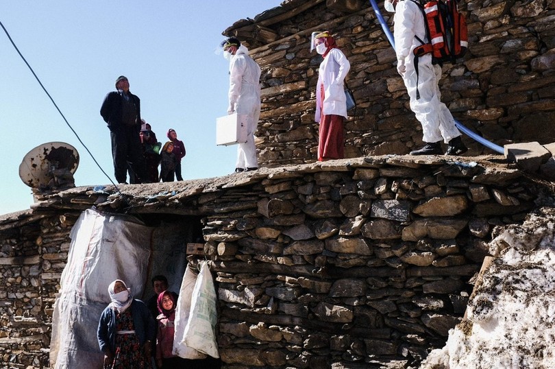 雪山とワクチン恐怖…トルコの医師に立ちはだかる壁
