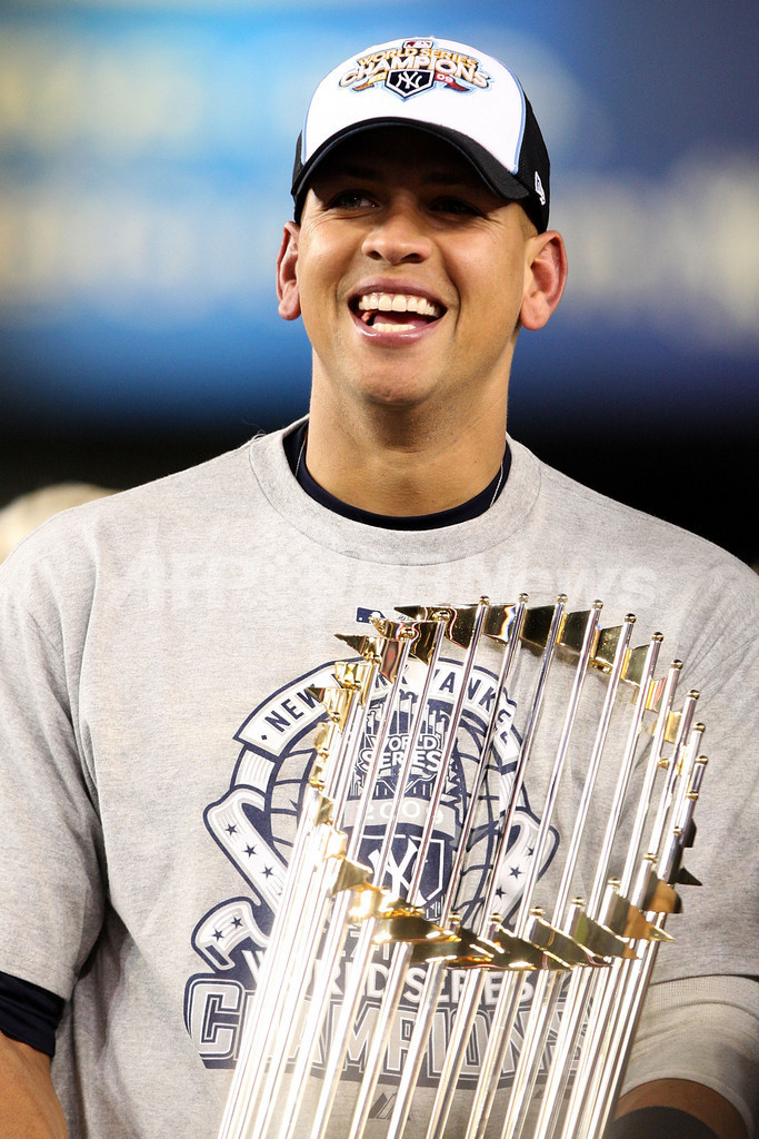 ヤンキースが9年ぶりの頂点 松井秀は6打点でMVPに、MLBワールドシリーズ