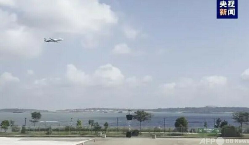 中国製大型機C919 海外で初の試験飛行に成功