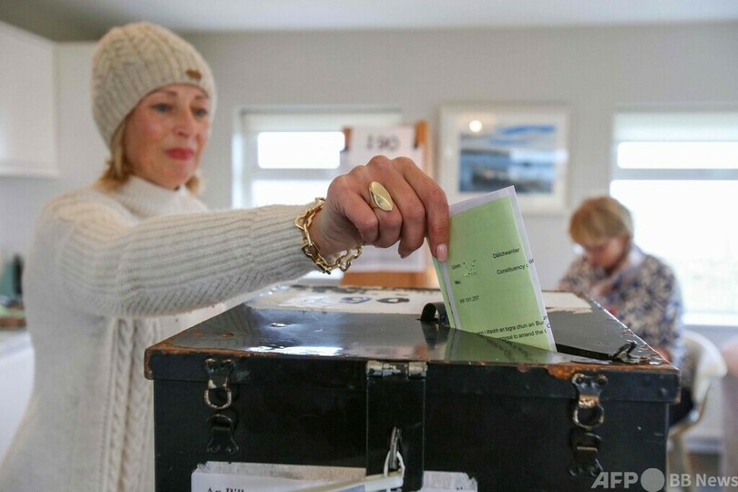 家族・女性めぐる改憲案を否決 アイルランド